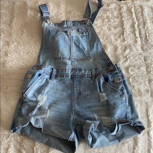 overall shorts!